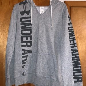 Under Armour Gray Sweatshirt ❗️